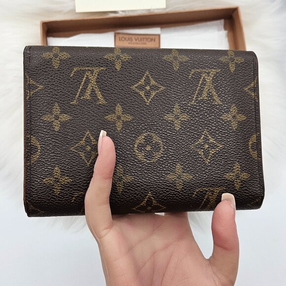 Louis Vuitton Monogram Trifold Passport Wallet - Picture 6 of 17